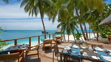 CONRAD MALDIVES RANGALI ISLAND