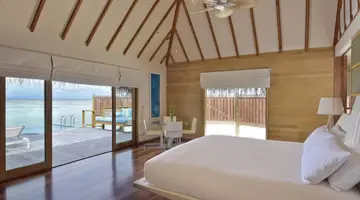 CONRAD MALDIVES RANGALI ISLAND