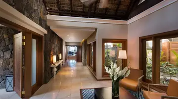 CONSTANCE BELLE MARE PLAGE HOTEL & VILLAS