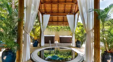 CONSTANCE BELLE MARE PLAGE HOTEL & VILLAS