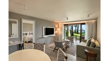 CONSTANCE BELLE MARE PLAGE HOTEL & VILLAS