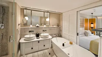 CONSTANCE BELLE MARE PLAGE HOTEL & VILLAS
