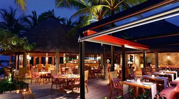 CONSTANCE BELLE MARE PLAGE HOTEL & VILLAS