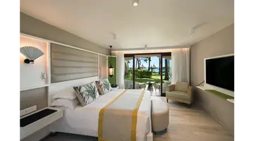 CONSTANCE BELLE MARE PLAGE HOTEL & VILLAS