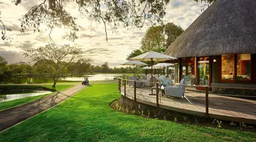 CONSTANCE BELLE MARE PLAGE HOTEL & VILLAS