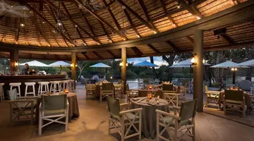 CONSTANCE BELLE MARE PLAGE HOTEL & VILLAS