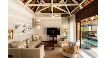 CONSTANCE BELLE MARE PLAGE HOTEL & VILLAS