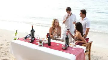 CONSTANCE BELLE MARE PLAGE HOTEL & VILLAS