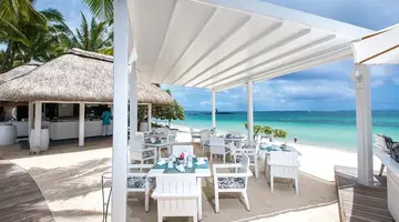 CONSTANCE BELLE MARE PLAGE HOTEL & VILLAS