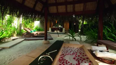 Constance Halaveli Maldives
