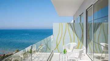 Constantinos The Great Beach Hotel