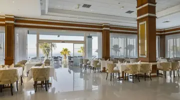 Constantinos The Great Beach Hotel