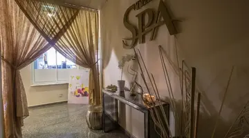 Constantinos The Great Beach Hotel
