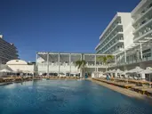 Constantinos The Great Beach Hotel