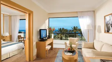 Constantinou Bros Asimina Suites Hotel (Adults Only 16+)