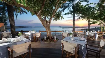 Constantinou Bros Asimina Suites Hotel
