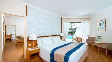 Constantinou Bros Athena Beach Hotel