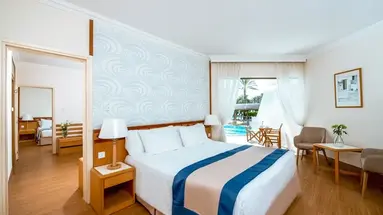Constantinou Bros Athena Beach Hotel