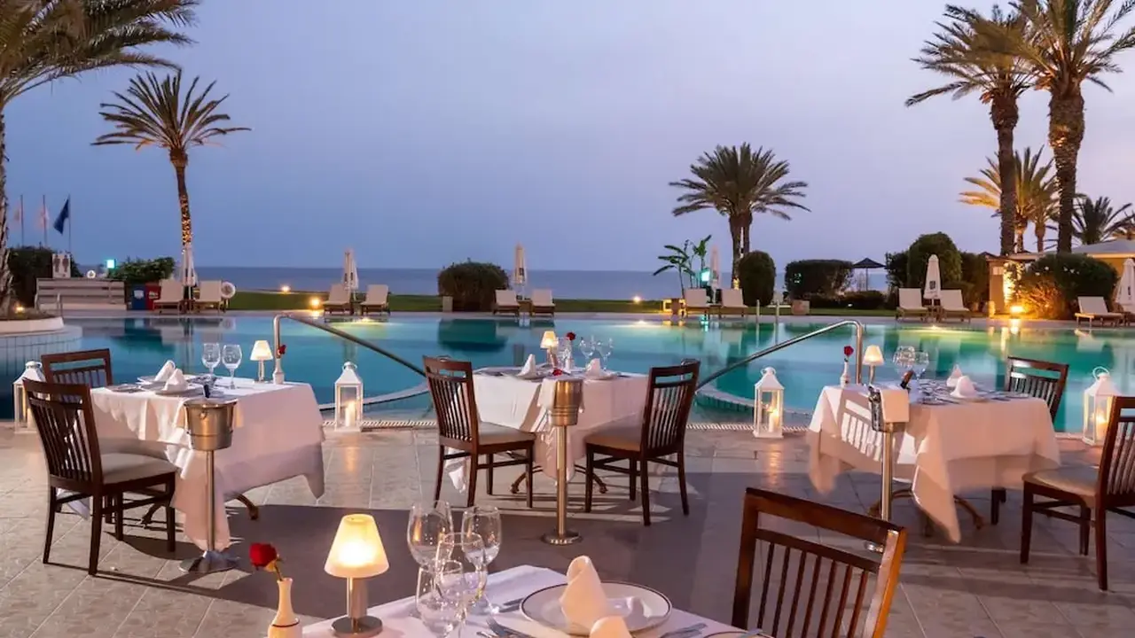 Constantinou Bros Athena Beach Hotel