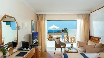 Constantinou Bros Athena Beach Hotel