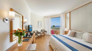 Constantinou Bros Athena Beach Hotel