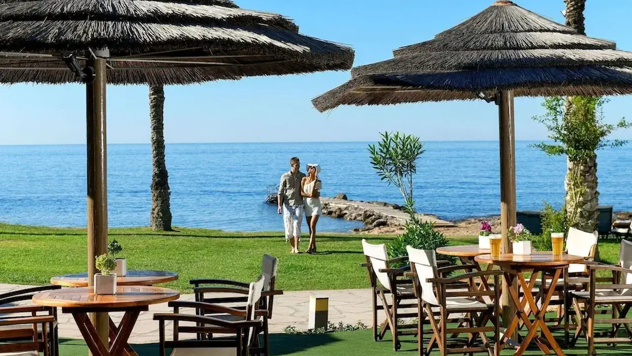 Constantinou Bros Athena Beach Hotel