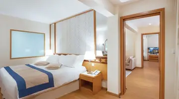 Constantinou Bros Athena Beach Hotel