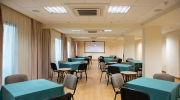 Constantinou Bros Athena Beach Hotel