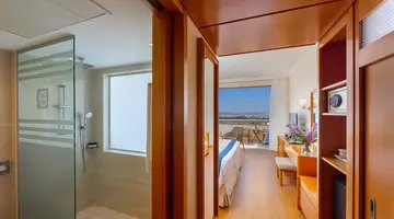 Constantinou Bros Athena Beach Hotel