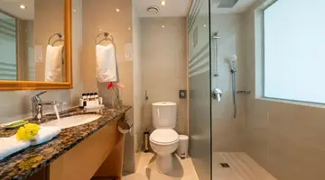 Constantinou Bros Athena Royal Beach Hotel