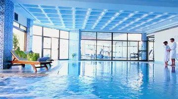 Constantinou Bros Athena Royal Beach Hotel