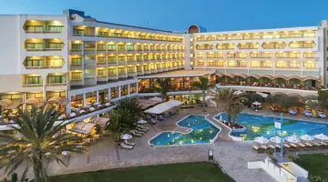 Constantinou Bros Athena Royal Beach Hotel