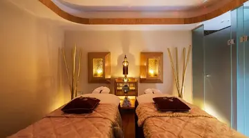 Constantinou Bros Athena Royal Beach Hotel