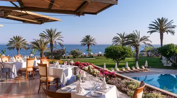 Constantinou Bros Athena Royal Beach Hotel
