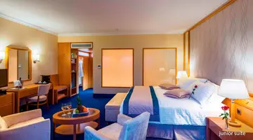 Constantinou Bros Athena Royal Beach