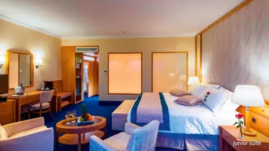 Constantinou Bros Athena Royal Beach