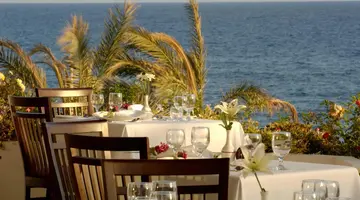 Constantinou Bros Athena Royal Beach