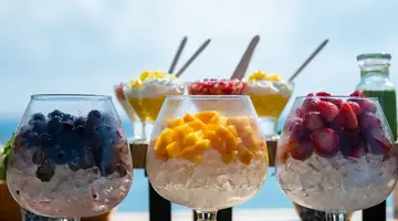 Constantinou Bros Pioneer Beach Hotel