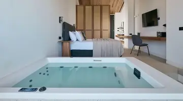 Contessina Suites and Spa