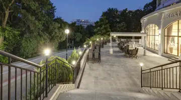 Continental Apartments