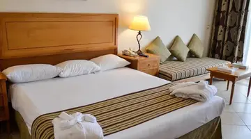Continental Plaza Beach & Aqua Park Resort