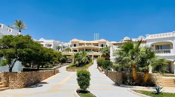 Continental Plaza Beach & Aqua Park Resort