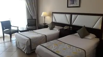 Continental Plaza Beach & Aqua Park Resort