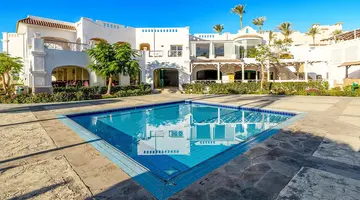 Continental Plaza Beach Resort