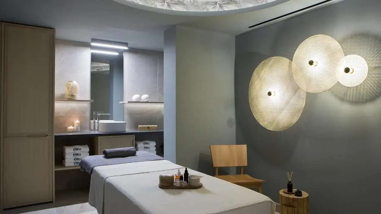 Cora Hotel & Spa