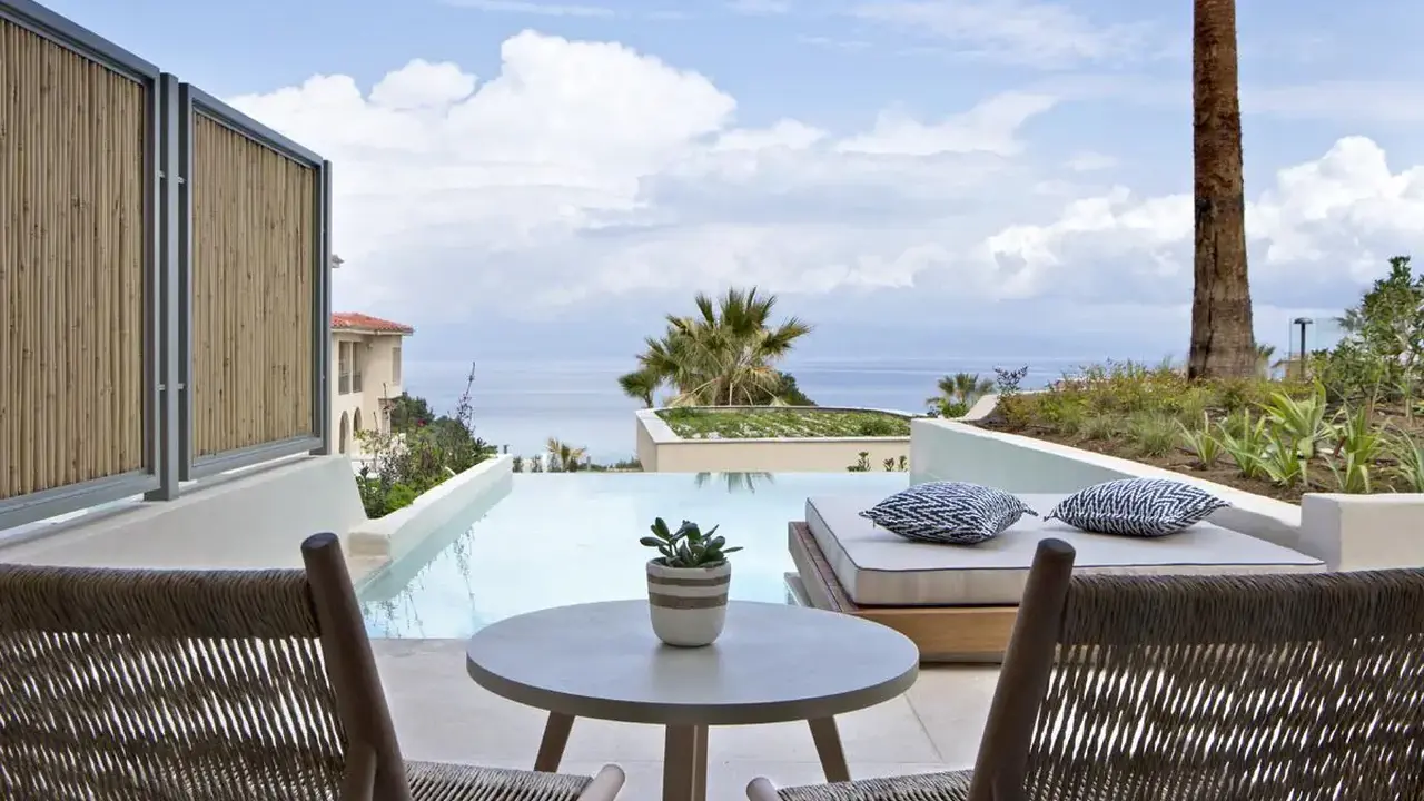 Cora Hotel & Spa