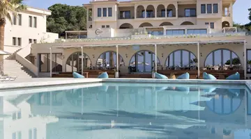 Cora Hotel & Spa