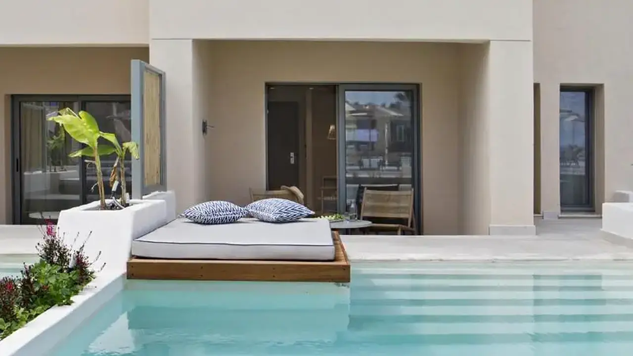 Cora Hotel & Spa