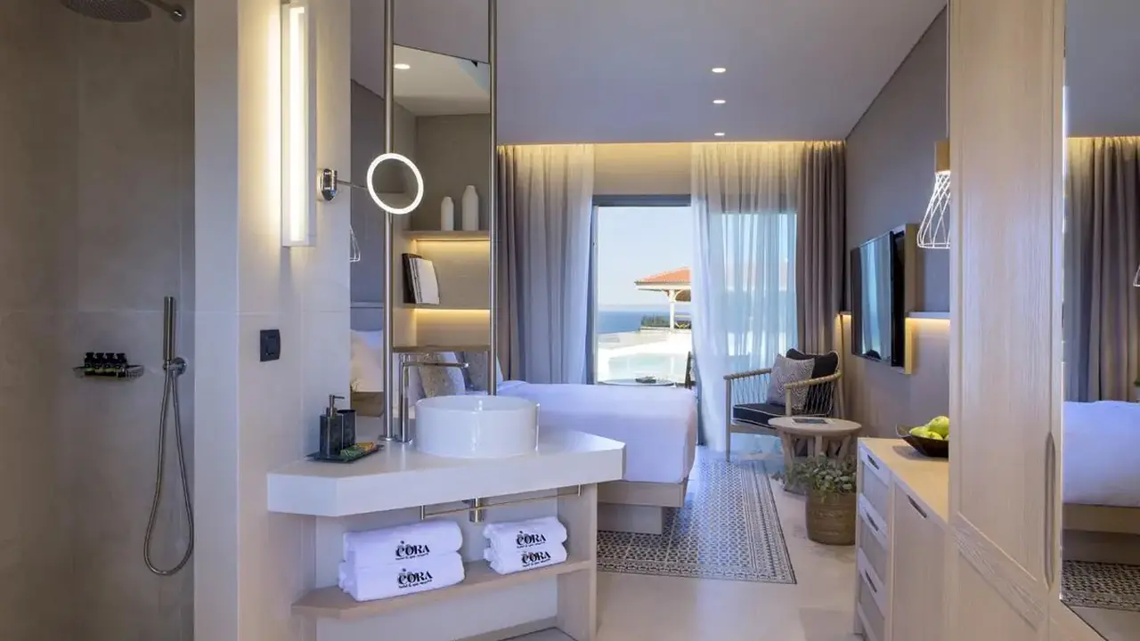 Cora Hotel & Spa
