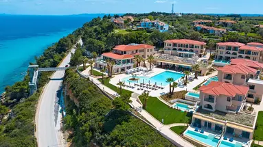 Cora Hotel & Spa